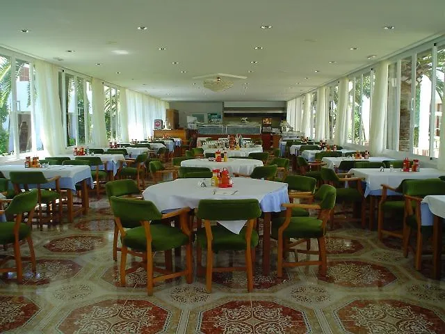 ** Hotel Apartamentos Cristina Villas Cala Millor  Spain
